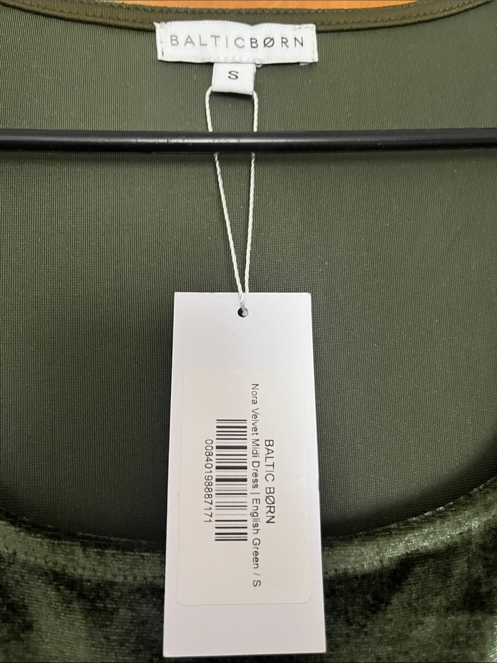 Baltic Born Nora Velvet Dress in English Green - Picture 5 of 6